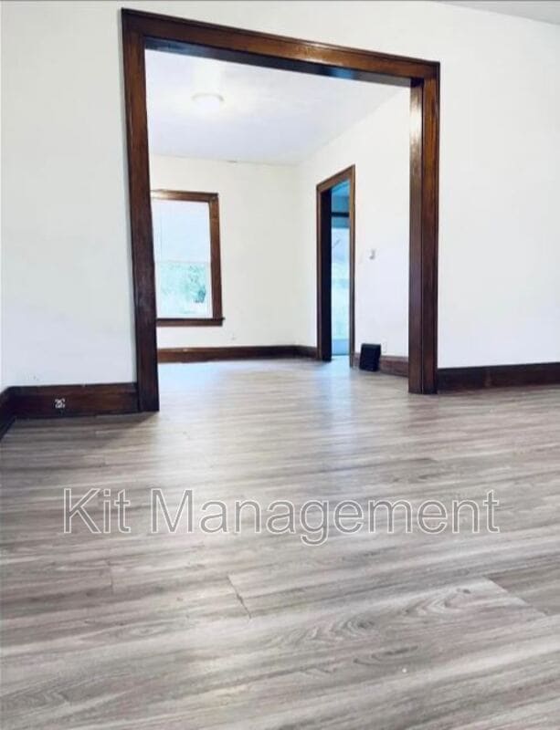 Building Photo - 619 Durango Dr