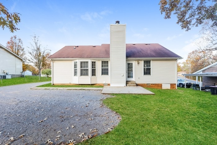 Building Photo - 323 Southern Dr