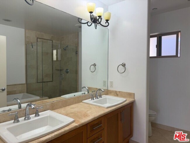 Building Photo - 8238 W Manchester Ave