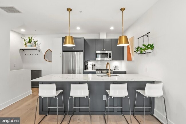 Building Photo - 662 Glick Ct NW