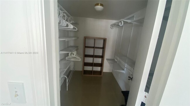 Building Photo - 2 br, 2 bath Condo - 1370 S Ocean Blvd Apt...