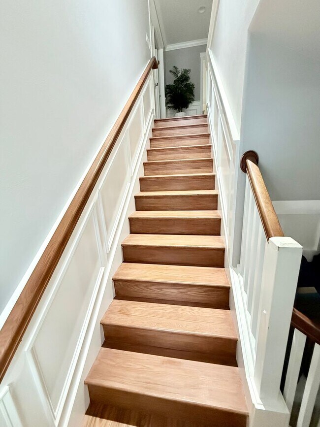 Building Photo - A stunning home in desirable Stendahl Ridge!