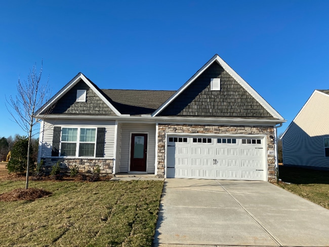 Building Photo - 105 Level Dr