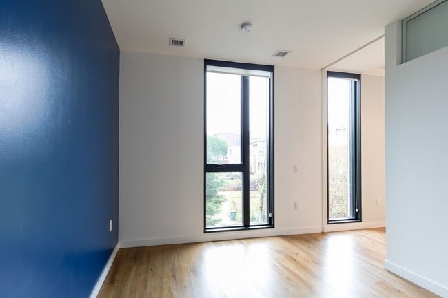 Building Photo - Terrific One Bedroom Condo in Truxton Circle!