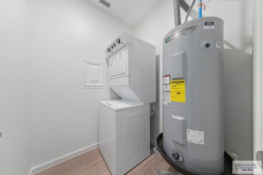 Building Photo - 165 Ruben Torres SR Blvd