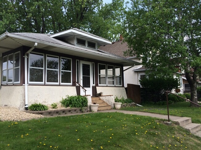 Building Photo - 277 Brimhall St