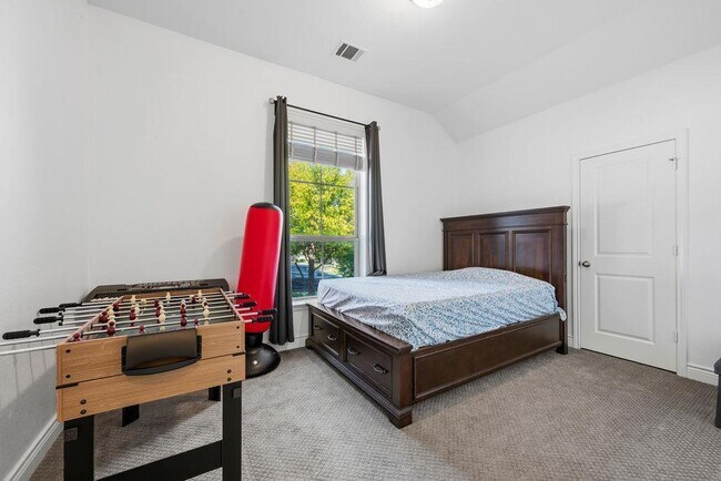 Building Photo - 504 Montalcino Ln