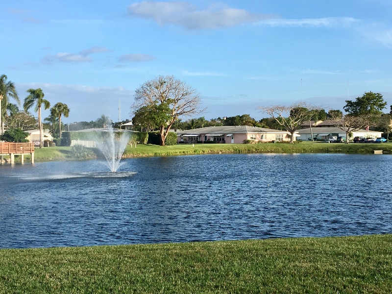 Building Photo - 277 W High Point Ct