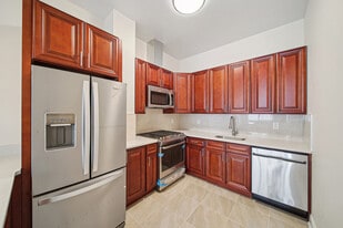 Building Photo - 62 N 9th St