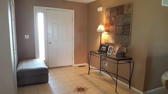 Building Photo - 50262 Barrett Dr