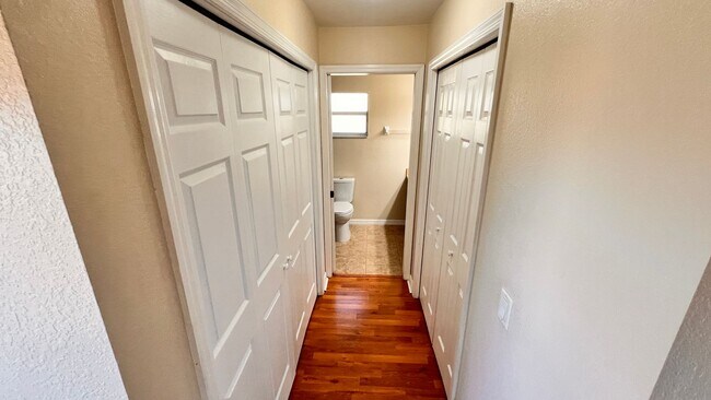 Building Photo - Lovely, Spacious 2 Bedroom, 2 Bathroom Home in Sebring!!