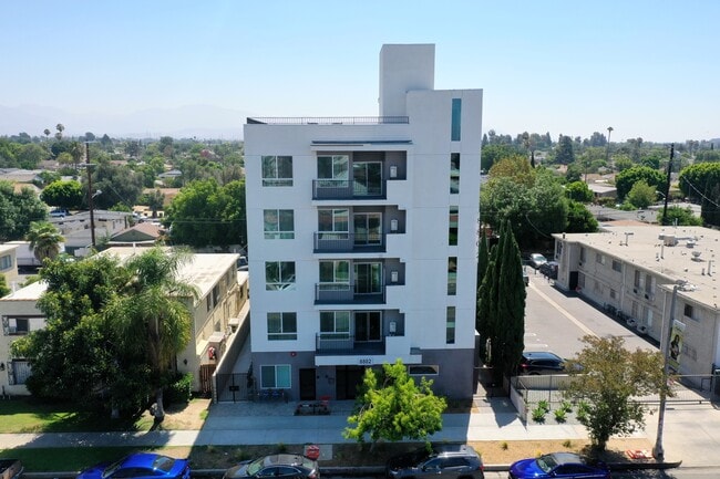 Building Photo - 8802 Van Nuys Blvd