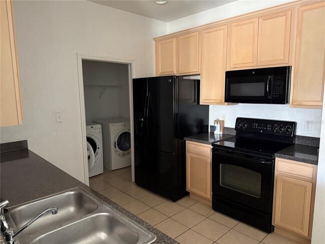 Building Photo - 3311 Whitestone Cir