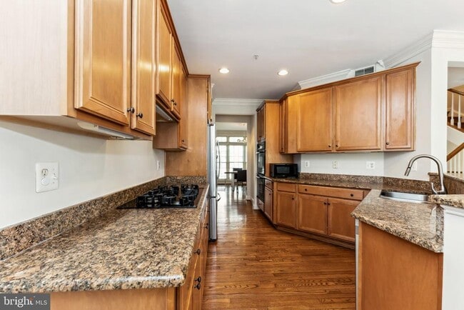 Building Photo - 7489 Carriage Hills Dr