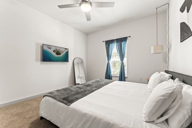 Building Photo - 14533 Star Water Rd