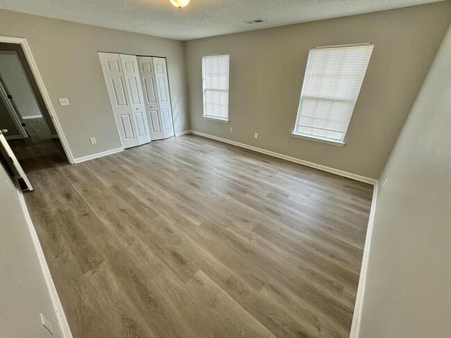 Building Photo - 1916 Chadberry Walk