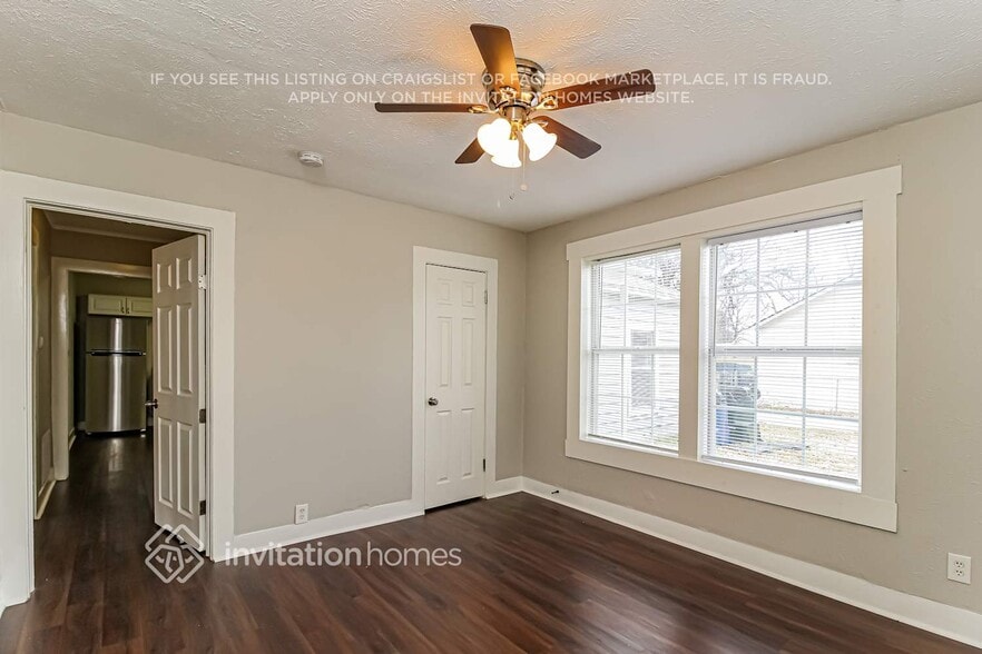 Building Photo - 401 Marshall St