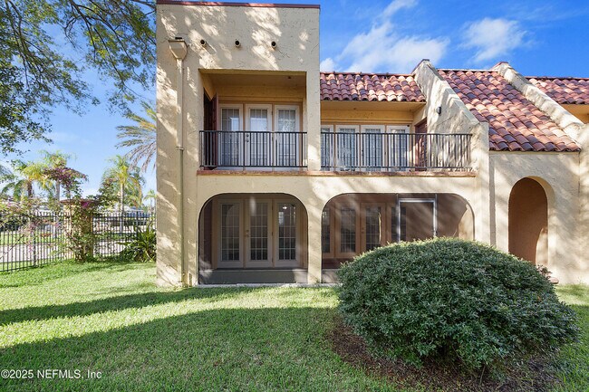 Building Photo - 6655 Bell Tower Ct