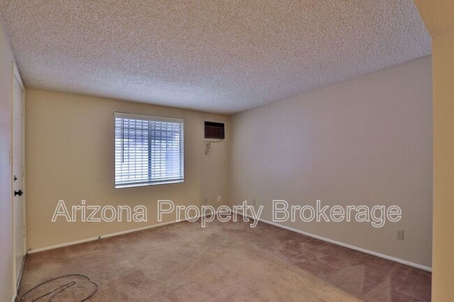 Building Photo - 1248 N Gaylord Cir