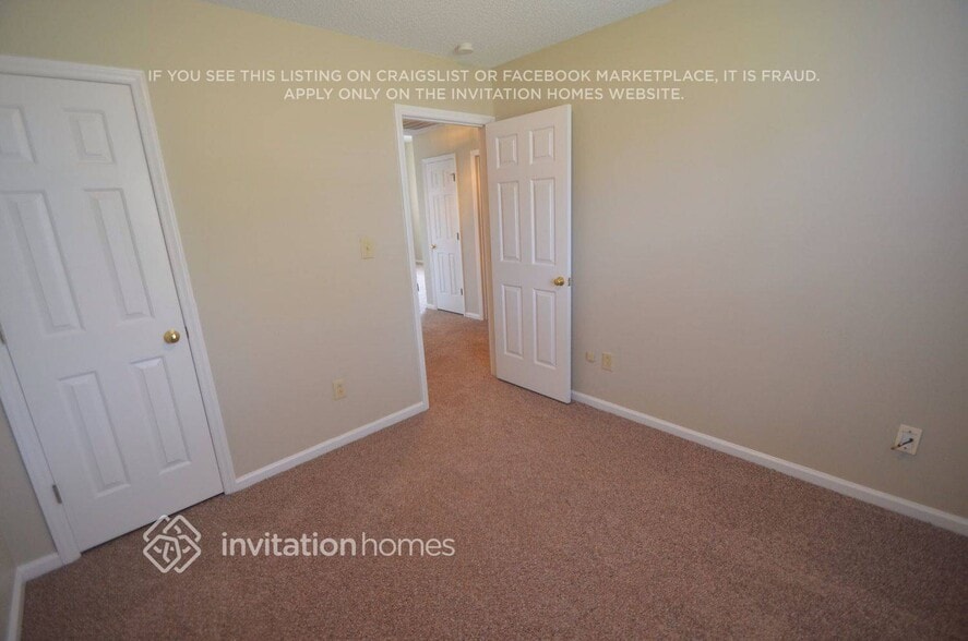 Building Photo - 4301 Emerald Ln