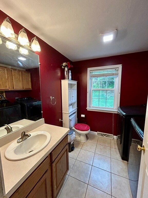 Building Photo - 35 Fox Meadow Dr