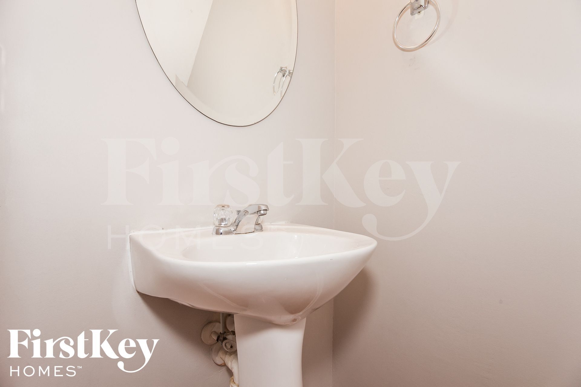 Building Photo - 9515 Long Hill Dr