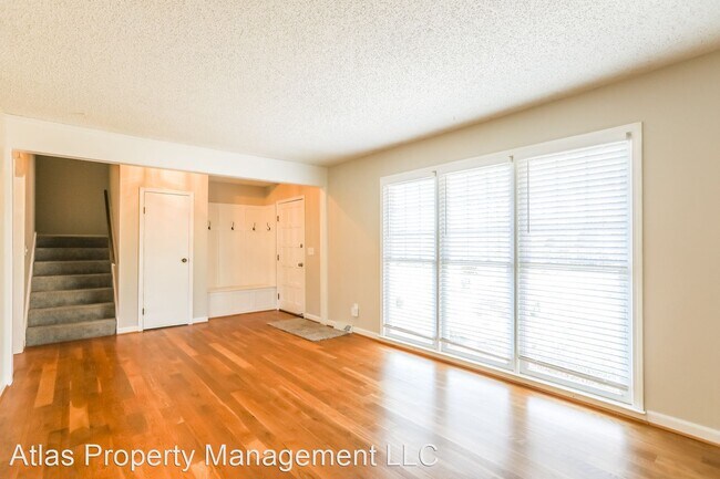 Building Photo - 4 br, 2 bath House - 6712 NW Mirror Lake T...