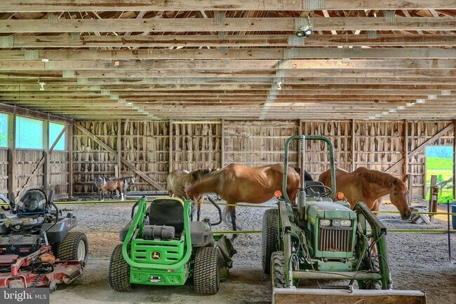 Building Photo - 2101 Tufton Ave