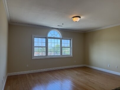 Building Photo - 6414 Wise Ave