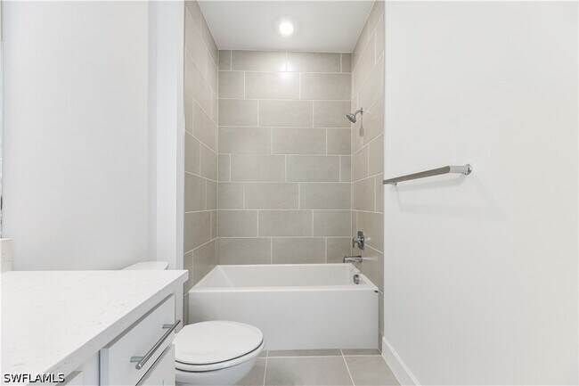 Building Photo - 19226 Hinkley Dr
