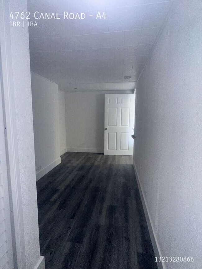 Building Photo - 4762 Canal Rd