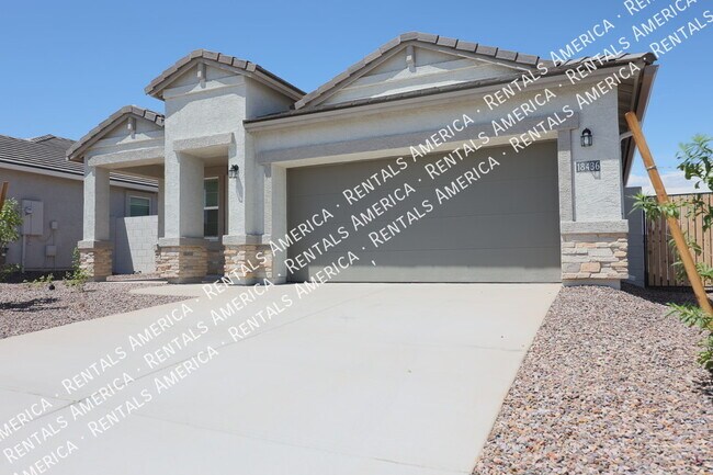 Building Photo - 18436 W Artemisa Ave