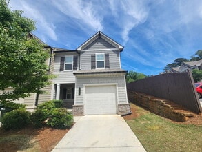 Building Photo - 5201 Pinnacle Walk