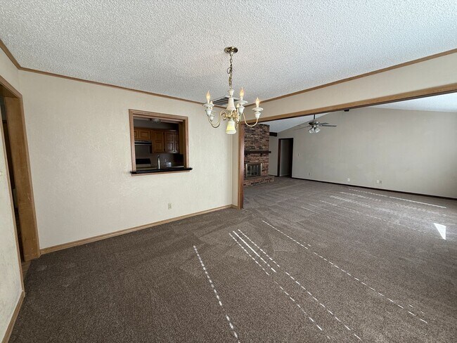 Building Photo - Coming Soon: Huge Living Area, Storage Shed, Fenced Yard 3 bedroom Home