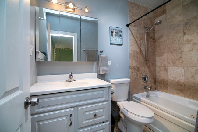 Building Photo - 1144 W Pratt Blvd