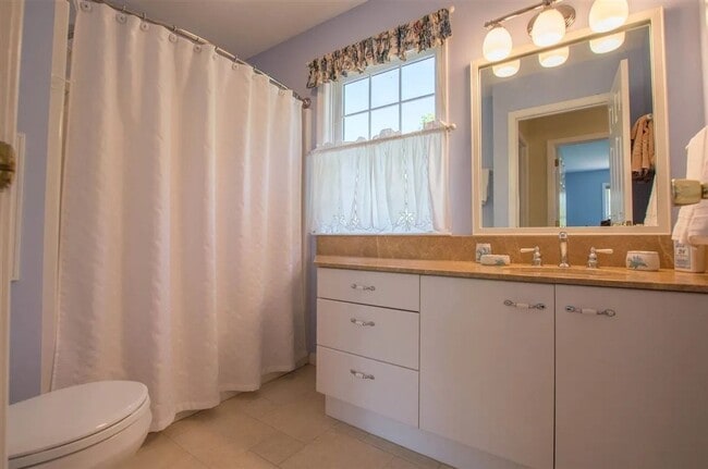 Building Photo - Spacious 4-Bedroom Home for Rent in Williston, VT