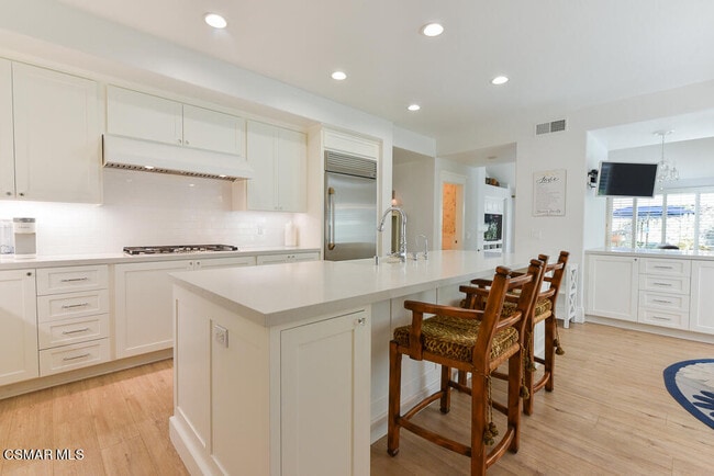 Building Photo - 2230 Memory Ln