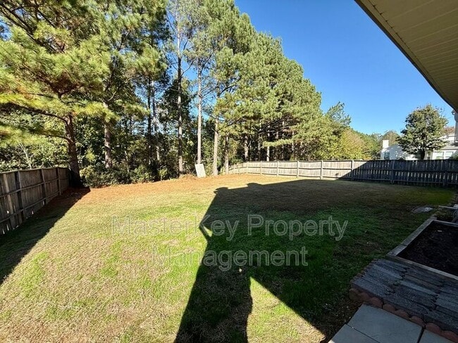 Building Photo - 209 Hollyhock Ln