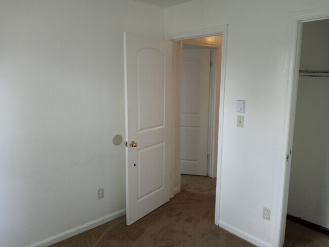 Building Photo - 3406 Tait Terrace