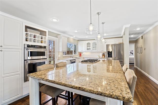 Building Photo - 1114 Wicklow Dr