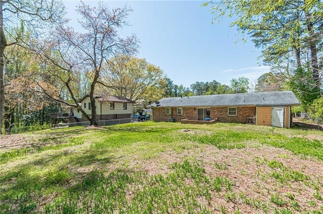 Building Photo - 926 Live Oak Ct