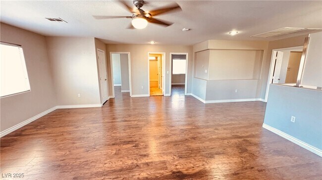 Building Photo - 166 Lenape Heights Ave