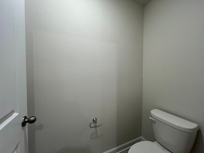 Building Photo - 1360 Fallen Acorn Ln