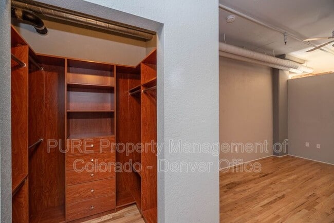 Building Photo - 1499 Blake St