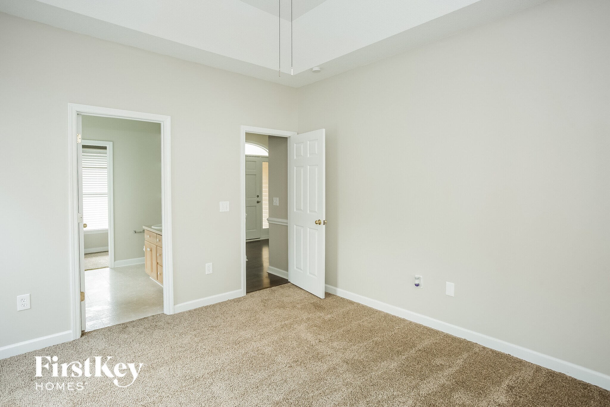 Building Photo - 376 Stonehaven Ct SW