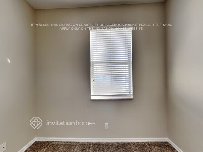 Building Photo - 4119 Parkside Dr