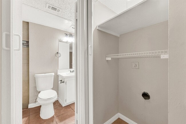 Building Photo - 2655 Via Cordova