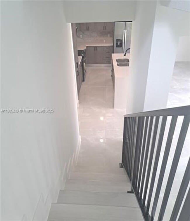 Building Photo - 1373 NW 1st St