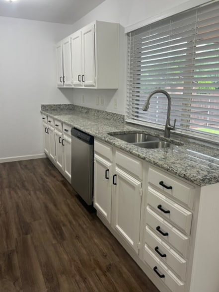 Building Photo - 6532 Ute Ct