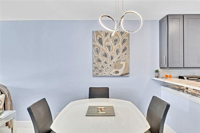 Building Photo - 1439 S Ocean Blvd